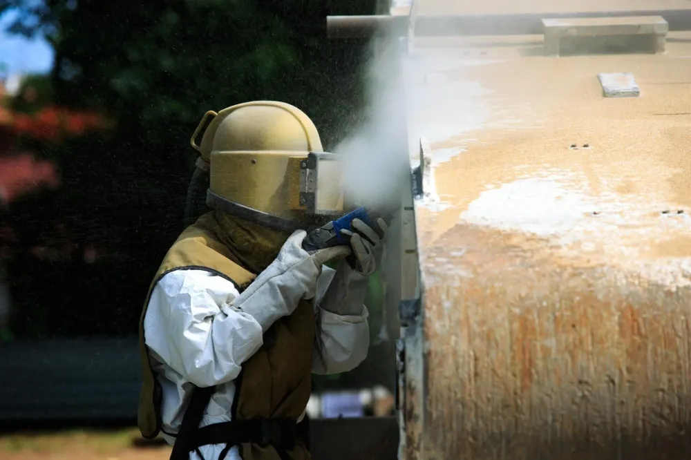 peintre-industriel-en-action